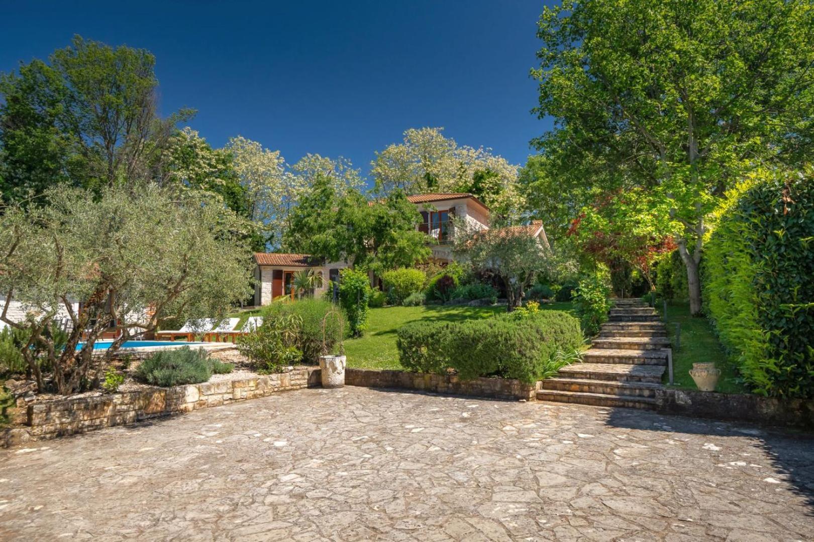 Rustic Villa Cehici With Pool In Sveti Lovrec Jehnici Exterior foto