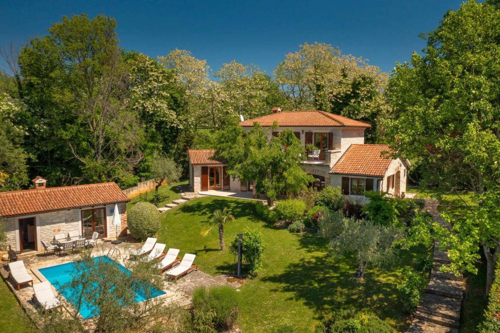 Rustic Villa Cehici With Pool In Sveti Lovrec Jehnici Exterior foto